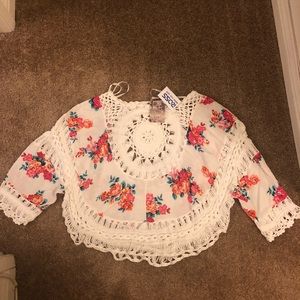Summer Floral/Crochet Crop Top